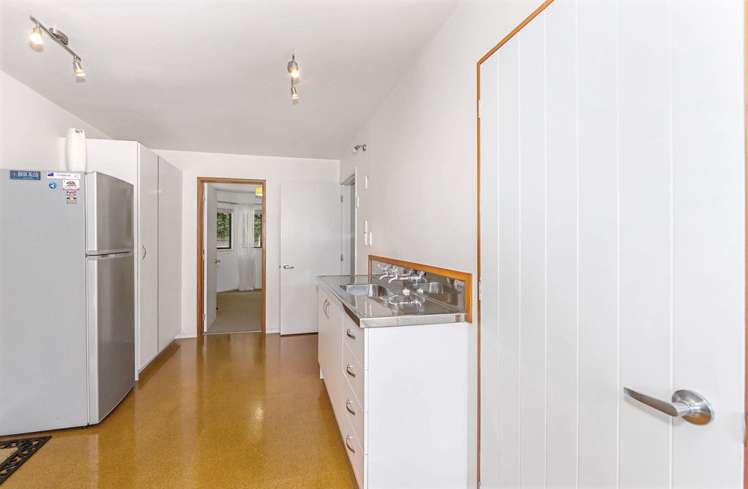 56 William Bayes Place Red Beach_16