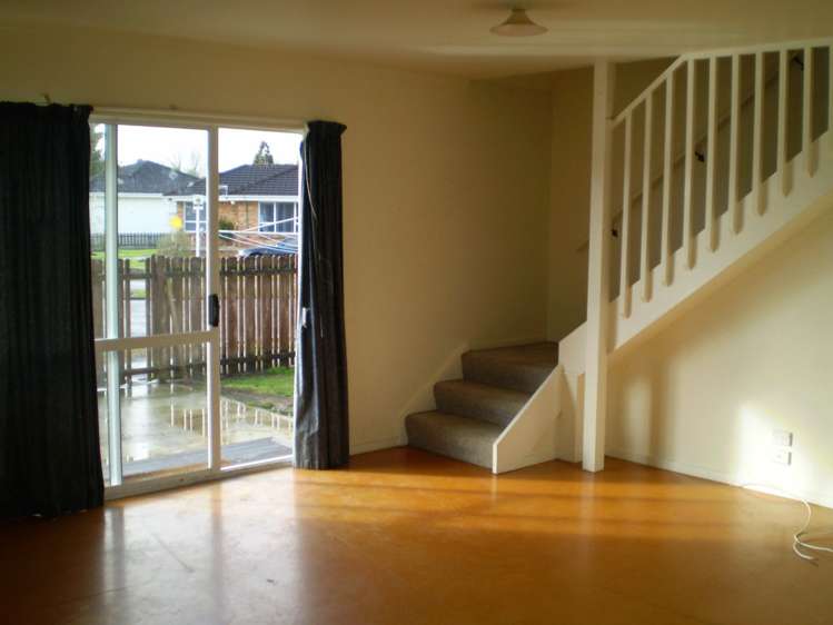 49 York Street Hamilton East_7