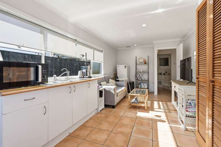 3 Salas Place Howick_21