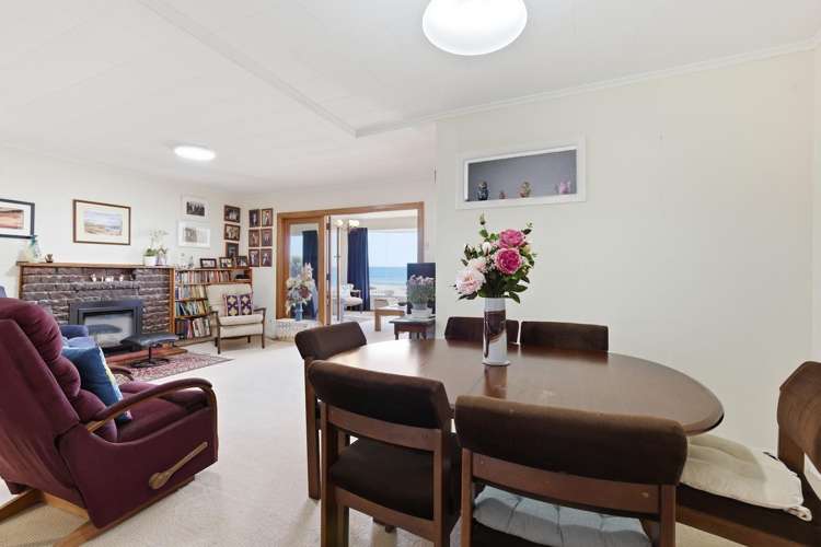 2B Beach Street Fitzroy_15
