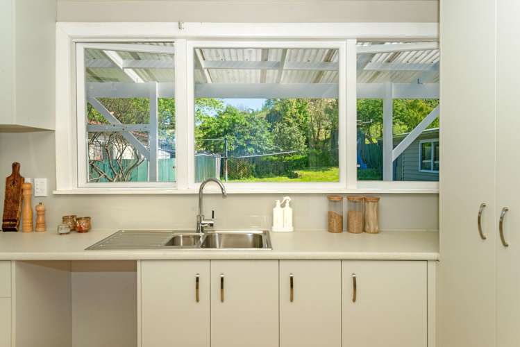 8 Massey Road Mangapapa_8