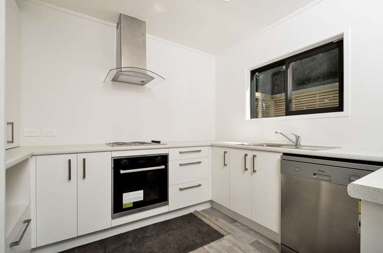 57 Sunvue Road Glen Eden_15