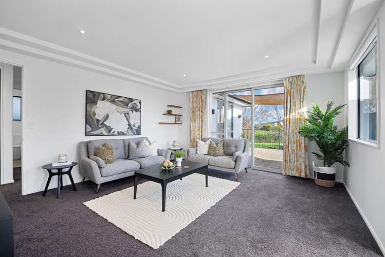 8 Sharman Place_3