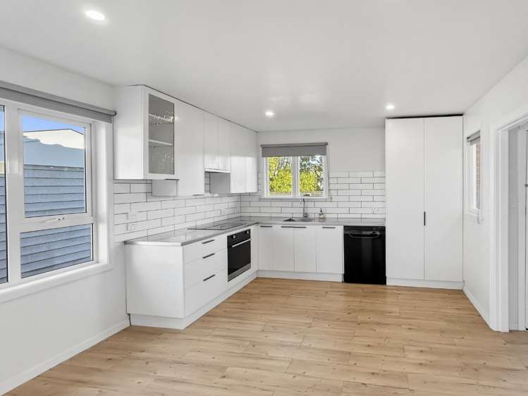 22 Russley Road 1528_1