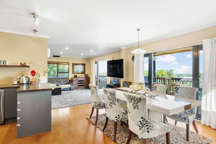 2 Kauri Lane Red Hill_5