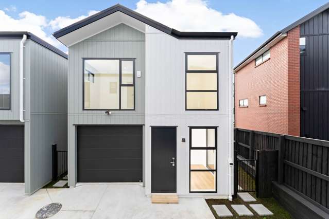 Standalone 4 Bedroom with Garage