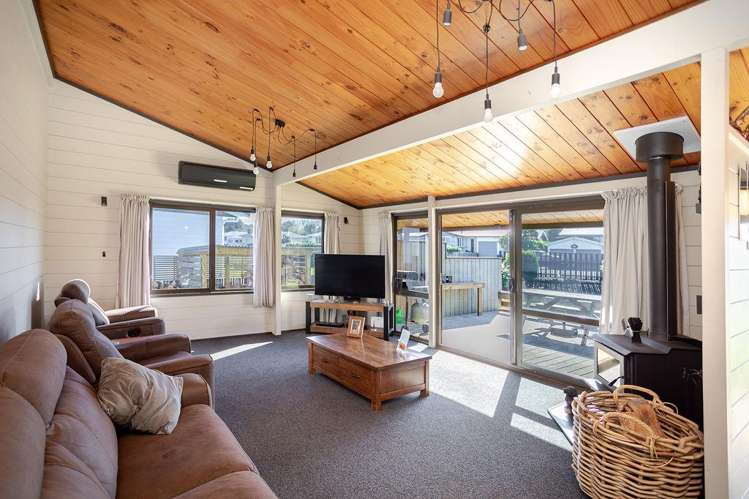 51 Guy Street Dannevirke_9