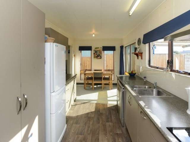 22 Robinson Crescent Tamatea_4