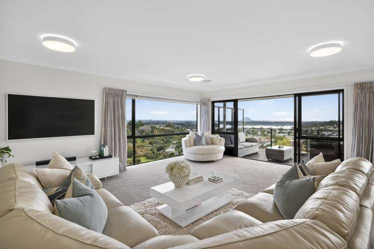 25 Aurora Avenue Welcome Bay_2