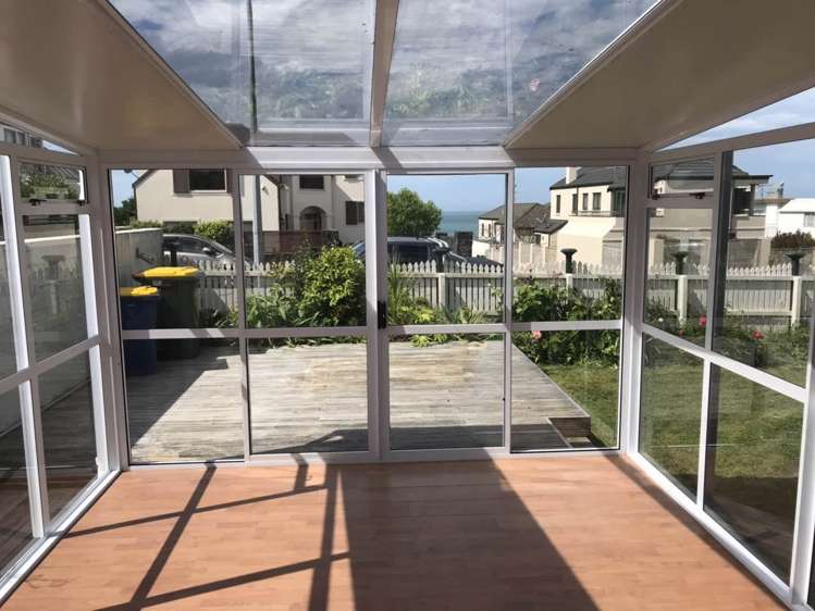 8 Midway Avenue Castor Bay_8