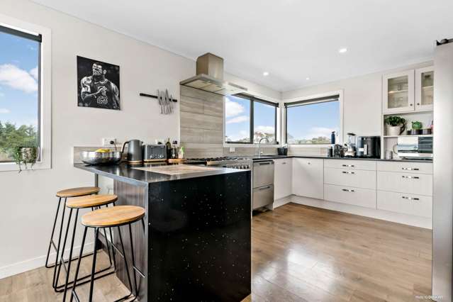 521 Whangaparaoa Road Stanmore Bay_2