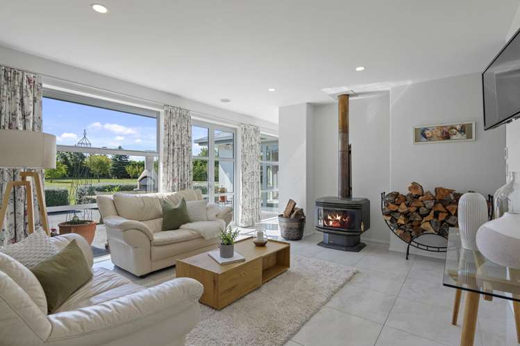 2/521 Mclaughlins Road Darfield_2