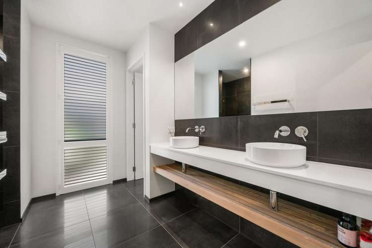 104 West Meadows Drive Wanaka_23