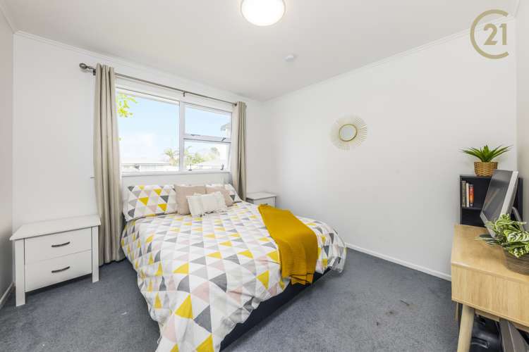 35 Tairere Crescent Rosehill_9