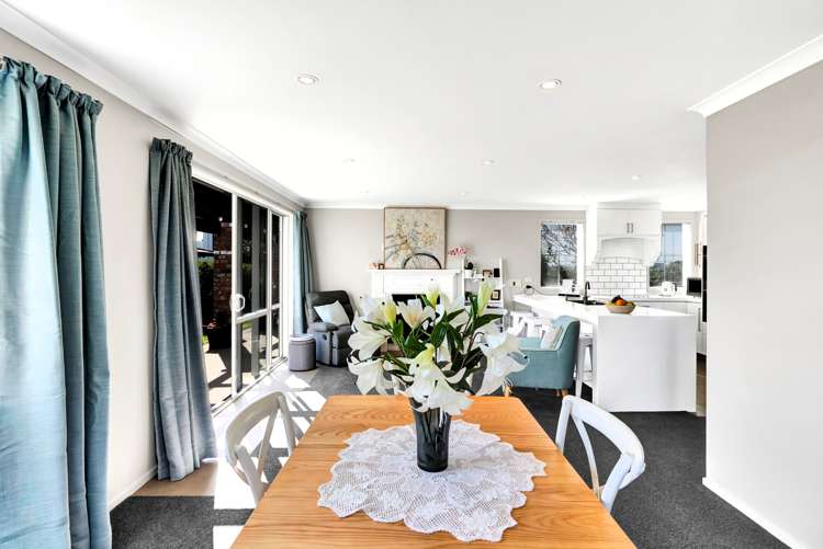 12a Nadine Stanton Drive Bell Block_12