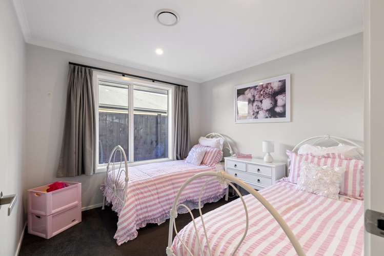 111 Johnstone Drive Fitzherbert_11