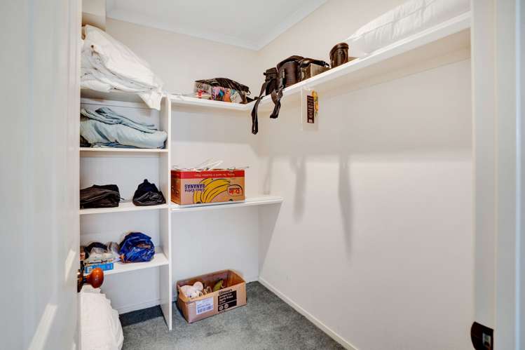 6 Saddle Row Welbourn_16