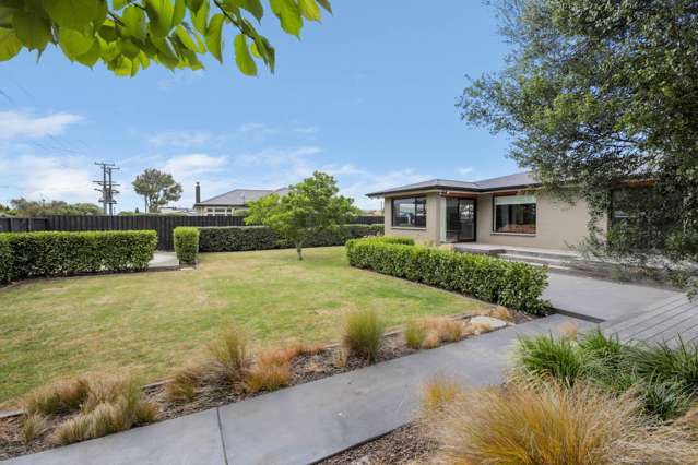 Top Location, Exceptional Family Home