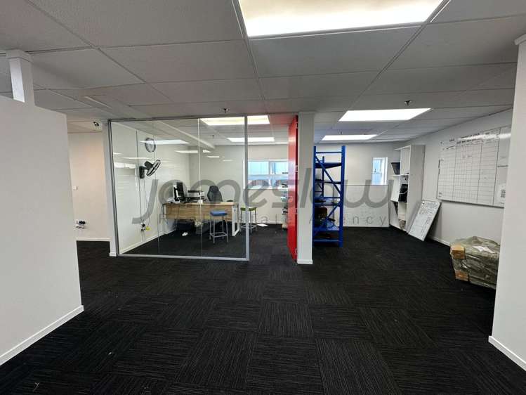 185 Great South Road Manurewa_6