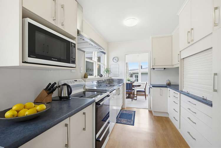 20 Pembroke Street Tawa_6