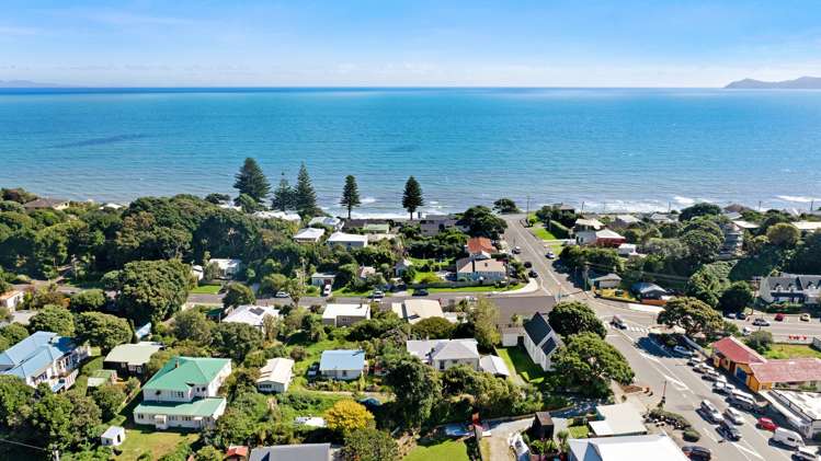 15 Beach Road Paekakariki_14