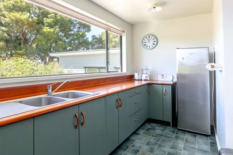 17 Tararua Drive Upper Plain_13