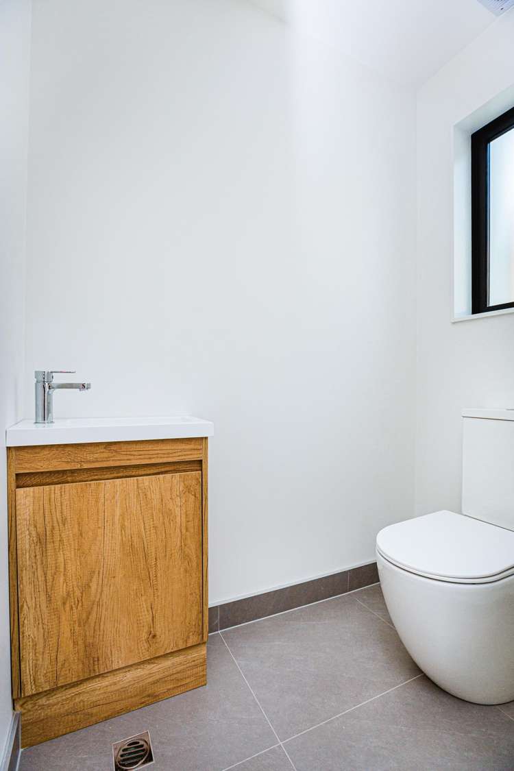 145 Albany Highway Unsworth Heights_19