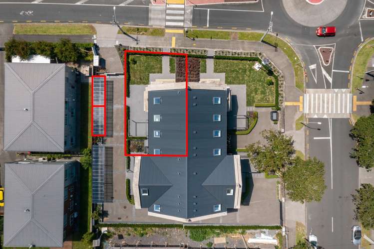 2/16 View Road Mt Eden_17