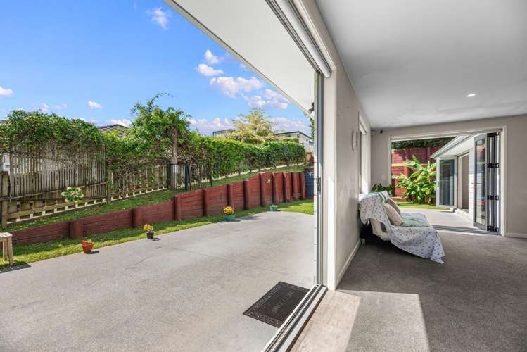 101 Ballintoy Park Drive Welcome Bay_6