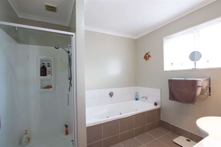 13 Lake Kaniere Road Kaniere_17