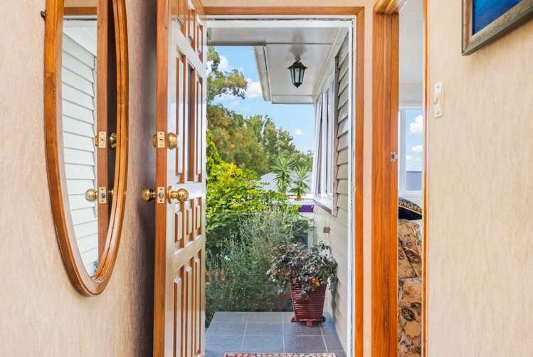 4 Bahama Place Parahaki_30