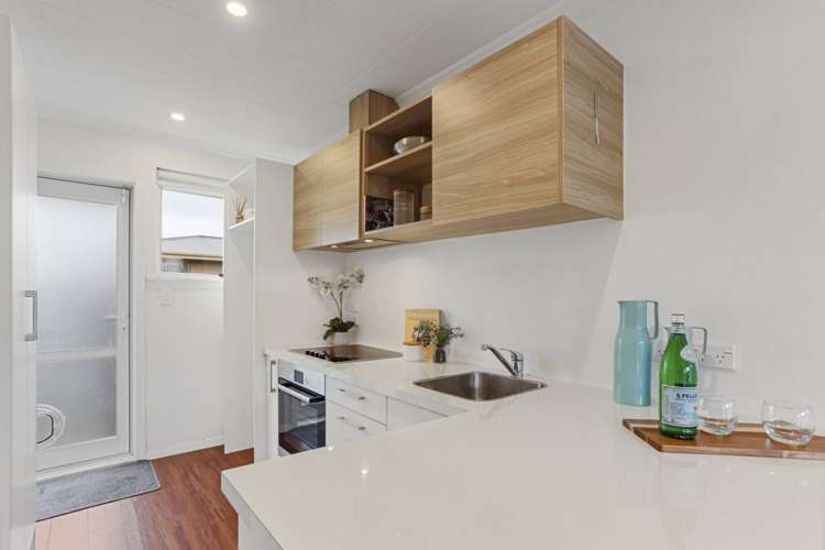 96B Crofton Road Harewood_7