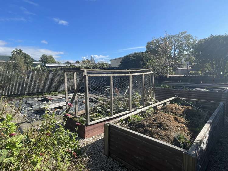 14 Sunbelt Crescent Takaka_15