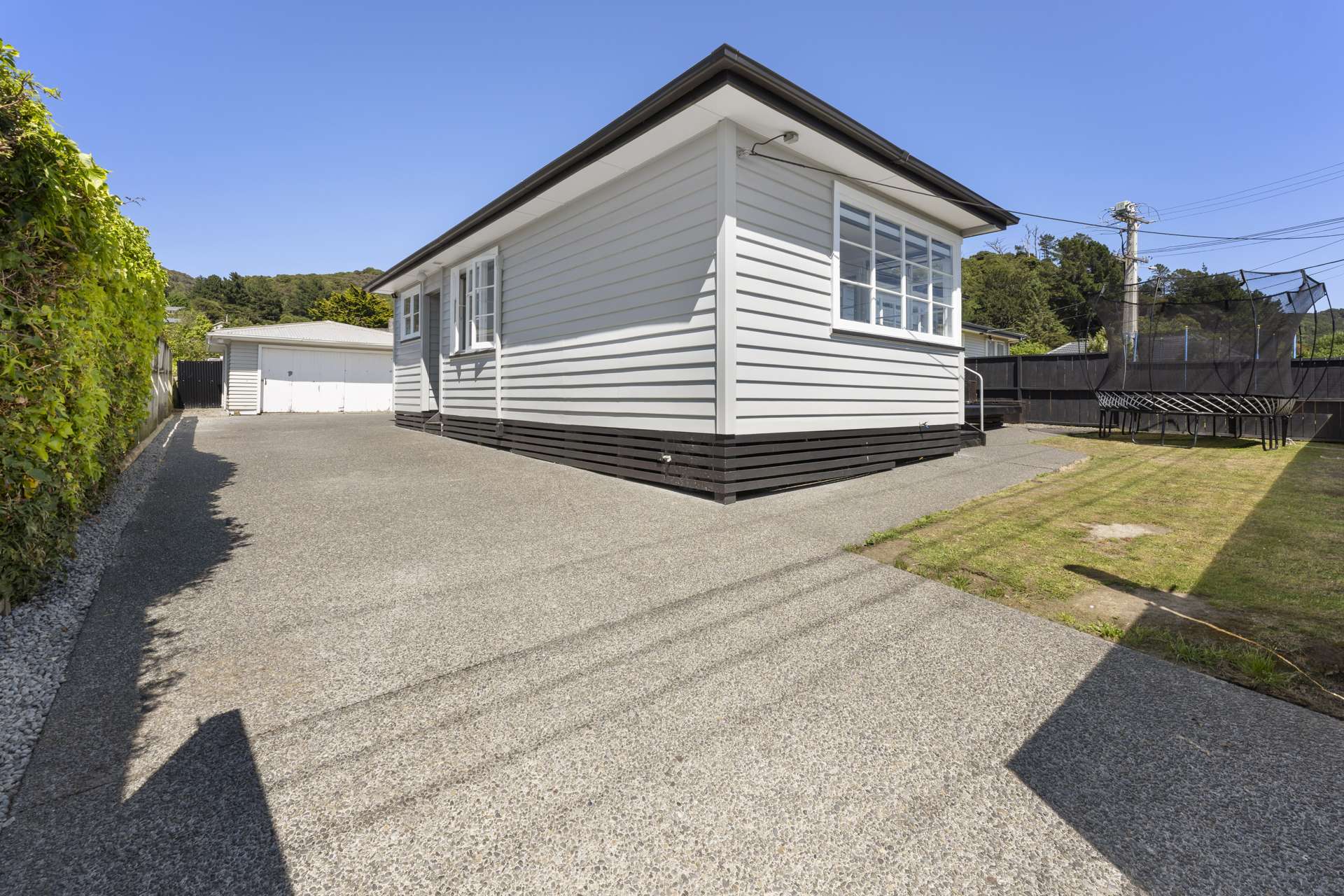 103 Wainuiomata Road Wainuiomata_0