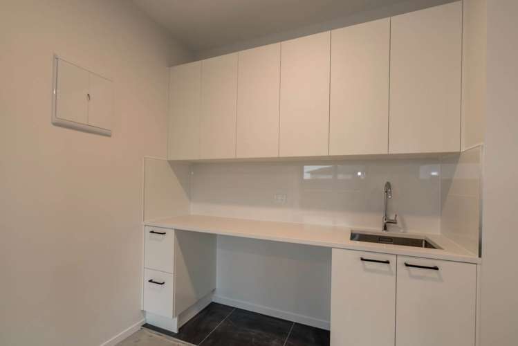 43 Parkland Loop Wainui_12