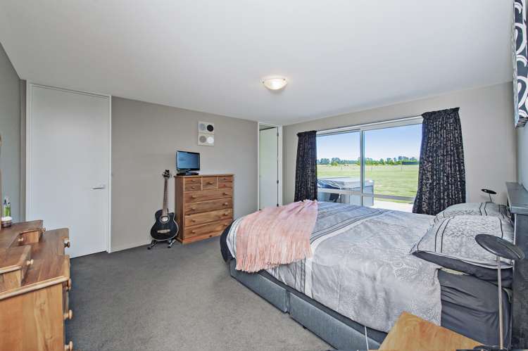 1/521 Mclaughlins Road Darfield_17