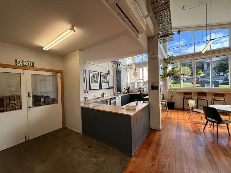 275 Mansfield Street Newtown_12