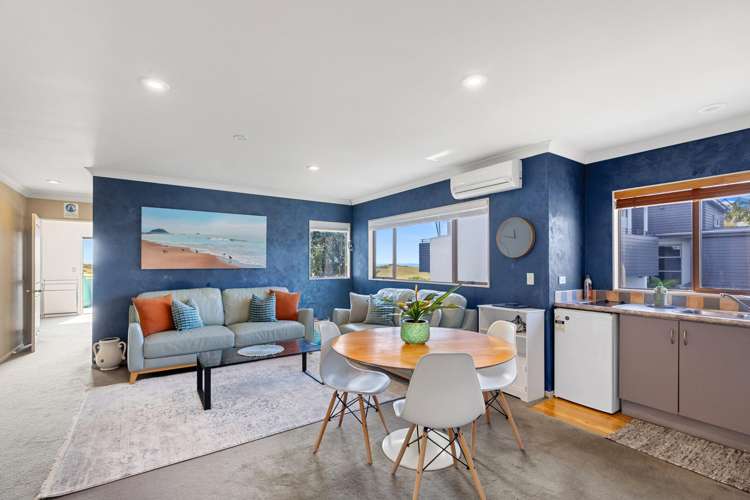 30 Mauritius Key Papamoa_13