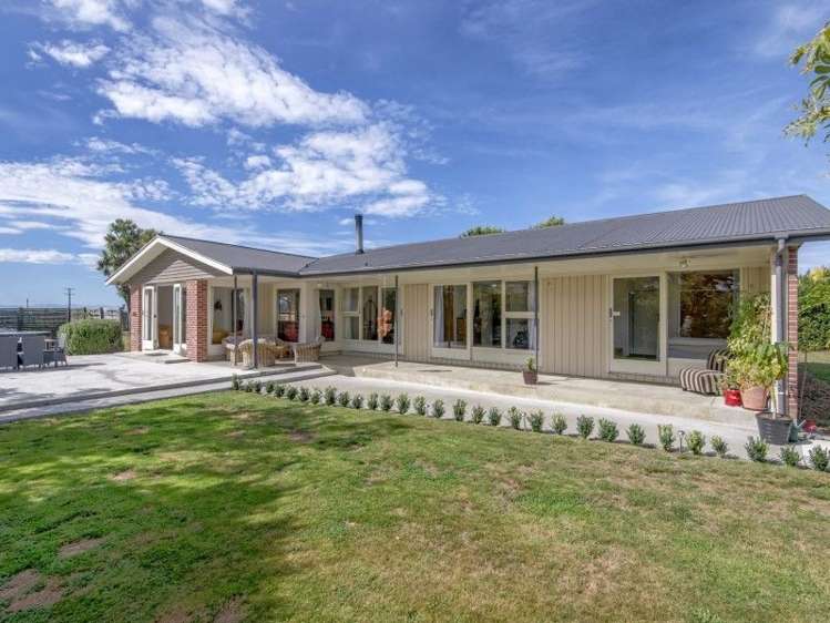 648 Feredays Road Southbridge_1