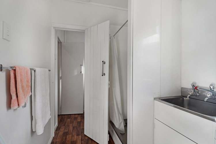 13, 15, 17 Waharoa Road Matamata_41