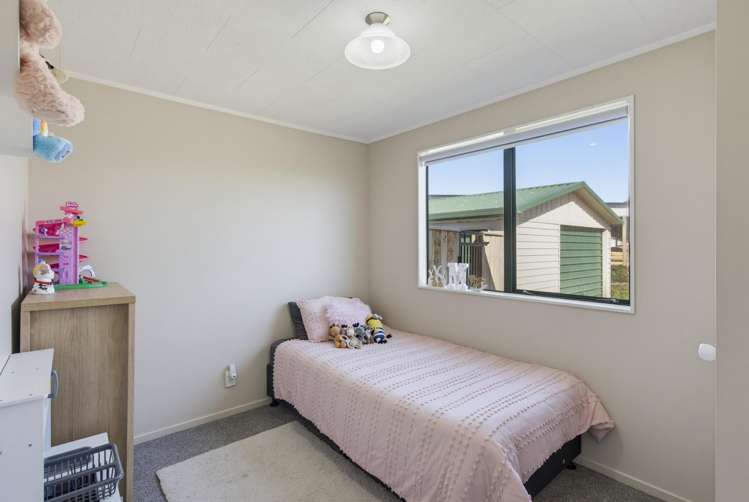 16B Karaka Street Otaki Beach_18