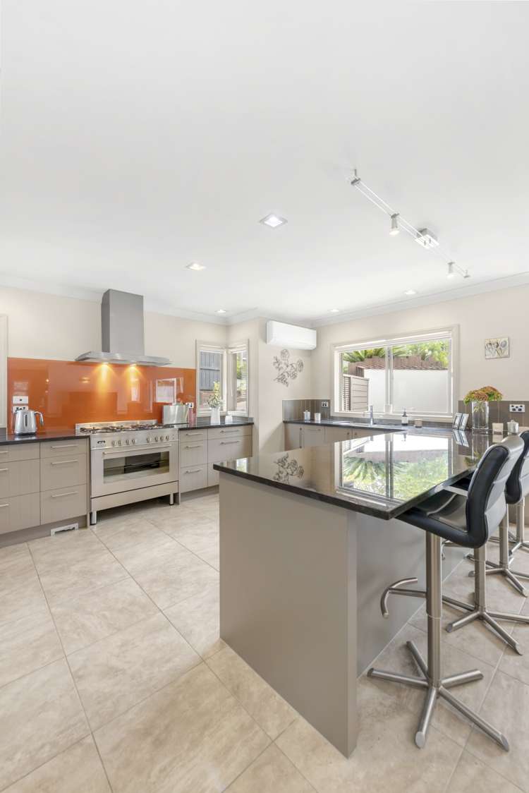 3a Seymour Road Mellons Bay_37