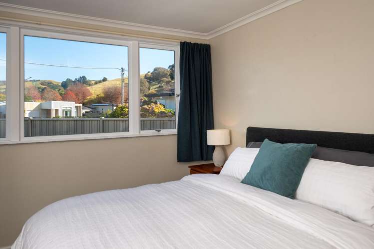 17 Golding Road Taradale_11