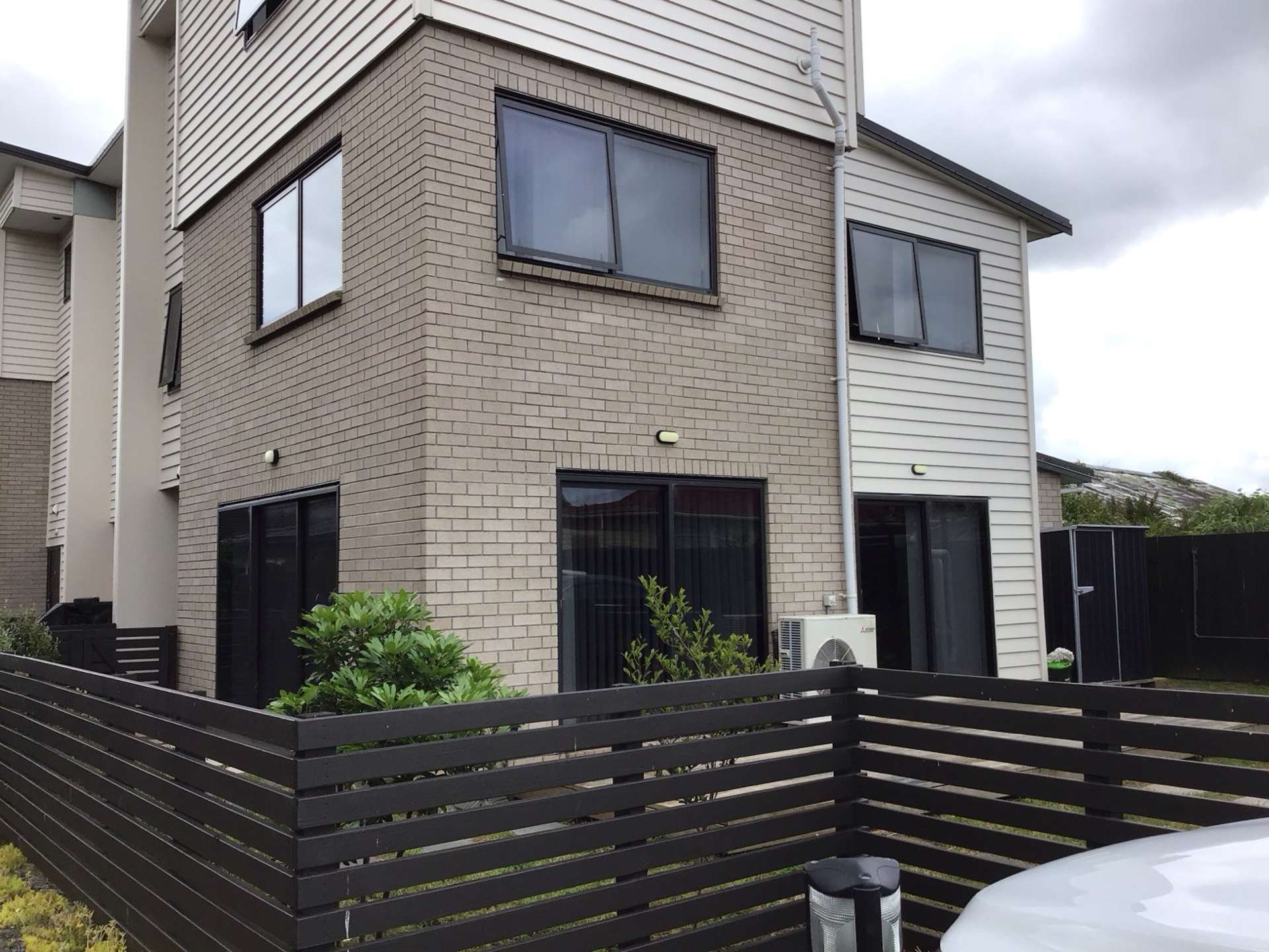 10/30 Calvert Ave Mangere East_0