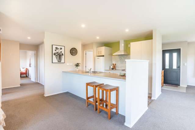 5/3 Georgia Grove Paraparaumu_4