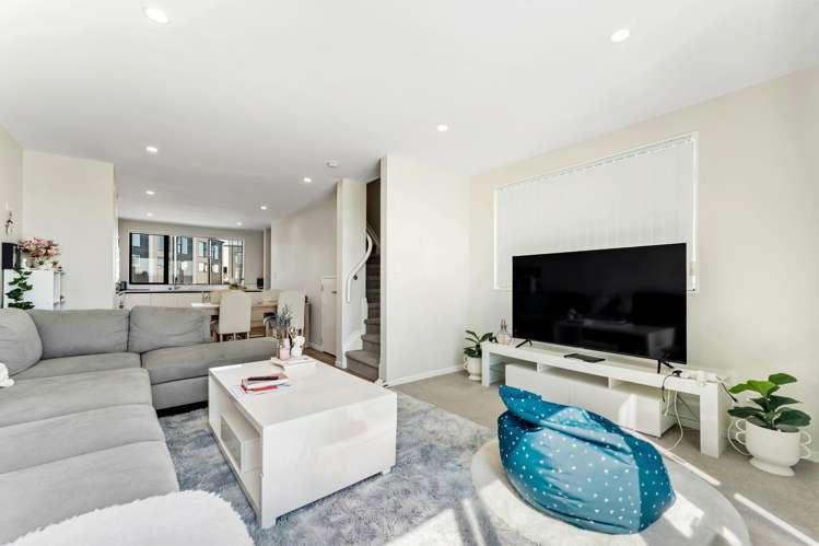 5c Colin Chester Drive Millwater_3