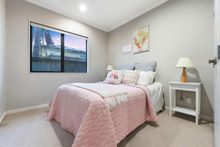 26 Castlederg Drive Flat Bush_31