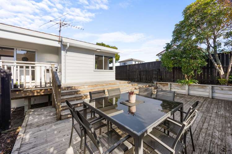1/144 Bradbury Road Botany Downs_19
