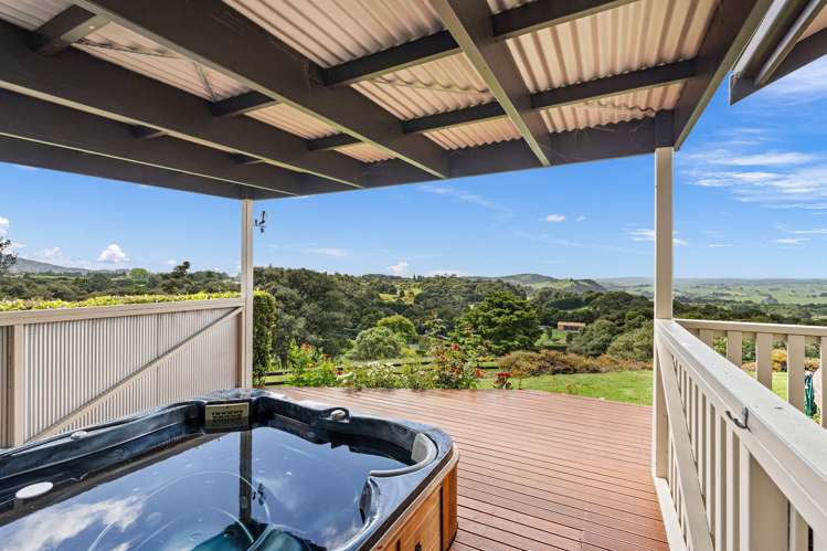 17 Bob Williamson Lane Maungatapere_17