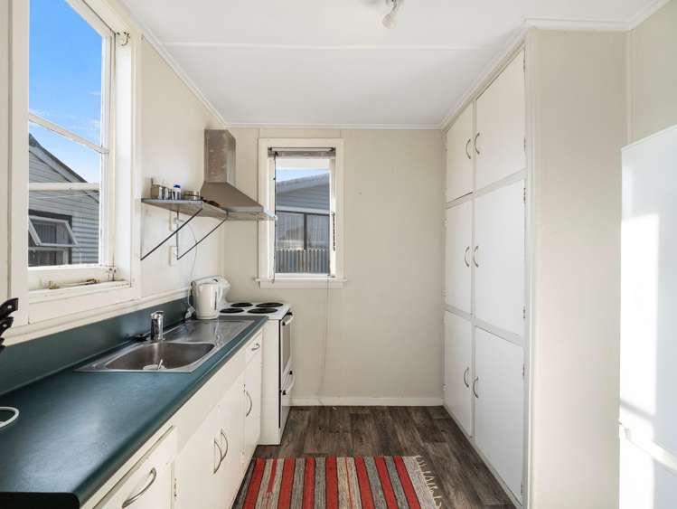 10 Cornfoot Street_5